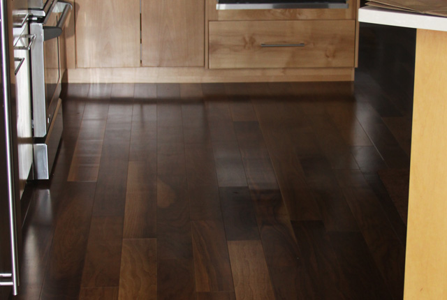 Black Walnut PreFinished Engineered Hardwood Flooring 1431c